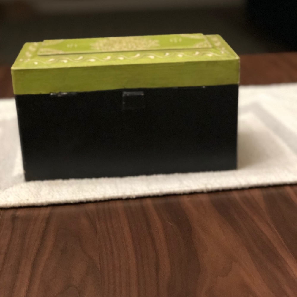 Decorative box - Picture 7 of 7